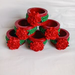 Red and Green Floral Napkin Rings
